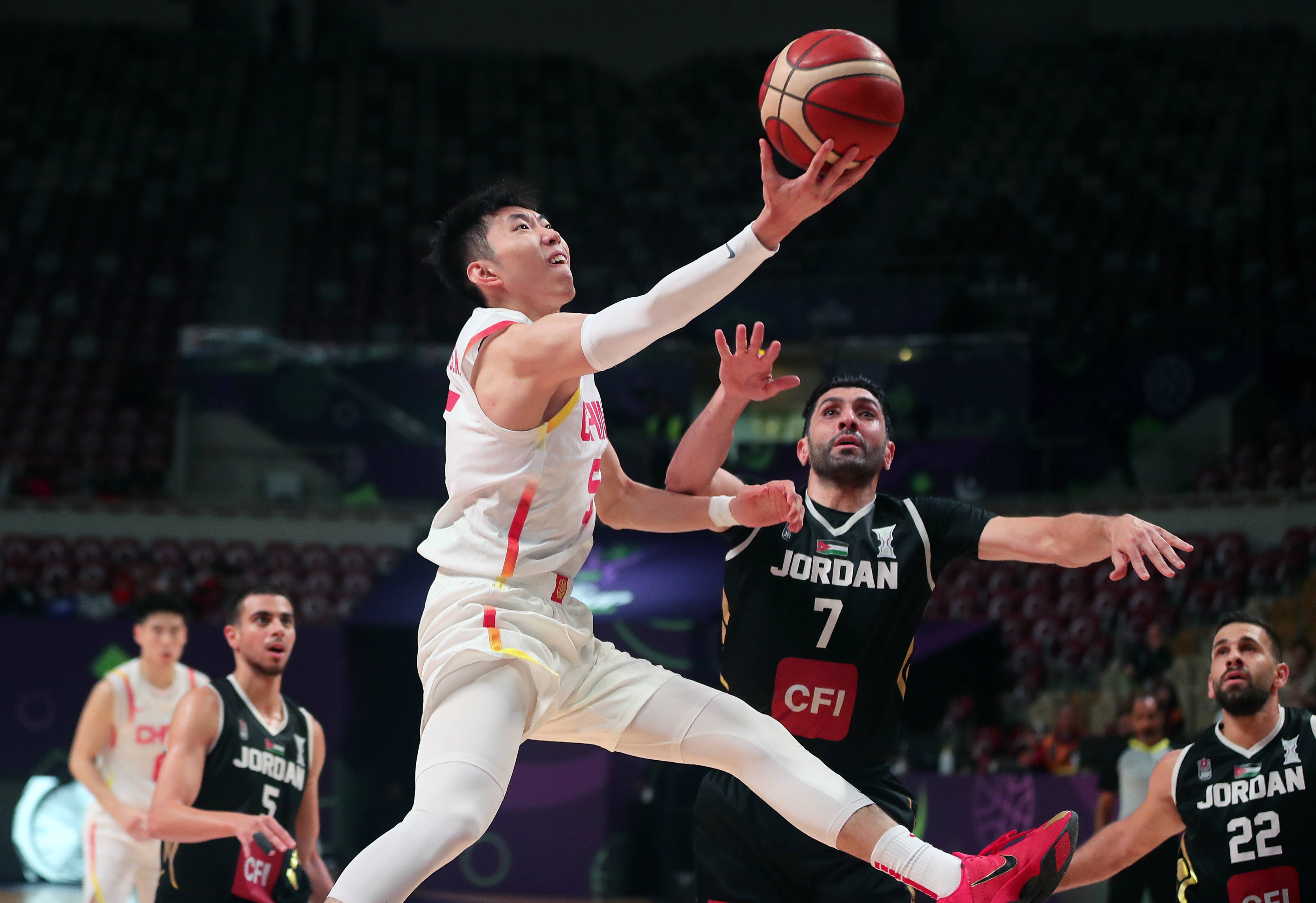 亚洲篮球选手在国际对决大放异彩的简单介绍