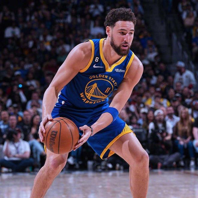 关于雄火击败开拓者登上西部第五稳住局势的信息