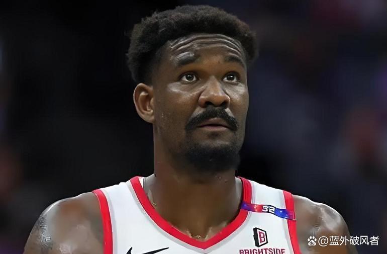 包含公牛绝杀奇才，利拉德打破历史纪录的词条