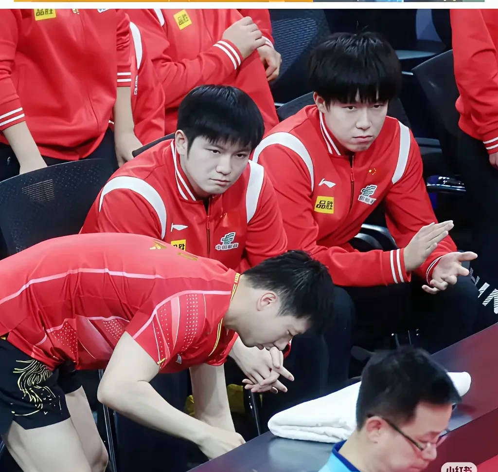 G2碾压FPX，Caps一己之力扛起全队的简单介绍