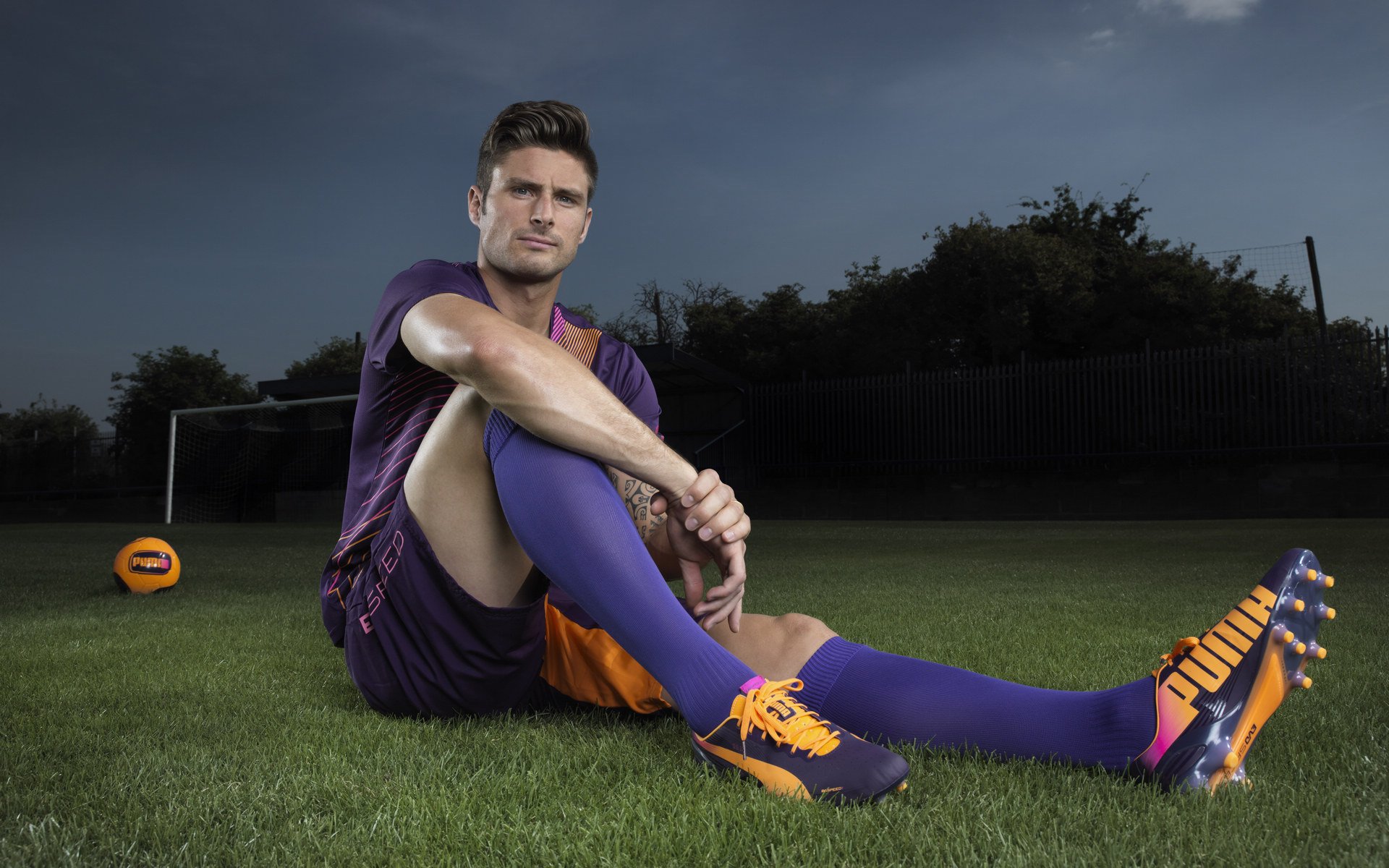 利拉德时刻降临，上海单节狂潮击溃新疆，诠释篮球唯一性